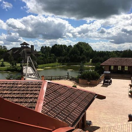 Villa Audruvis Йонішкіс Екстер'єр фото